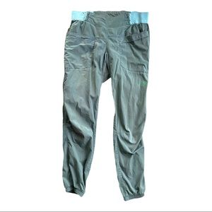 LA Sportiva  Tundra Pant szL Italy 46 D 40  Climbing Pants Athletic